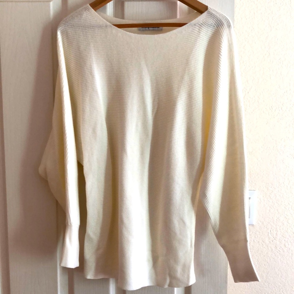 ❄️ Tommy Bahama Winter White Sweater